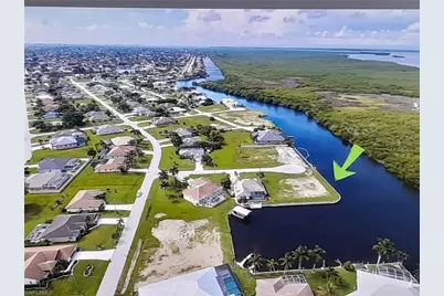 2929 SW 27th St, Cape Coral, FL 33914 - Photo 2