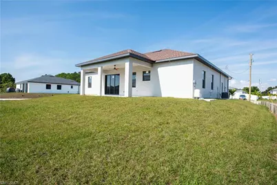 3115 2nd St SW, Lehigh Acres, FL 33976 - Photo 32