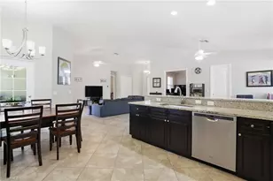 5816 Elizabeth Ann Way, Fort Myers, FL 33912 - Photo 20