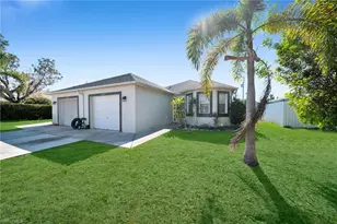 1044 SE 11th St, Cape Coral, FL 33990 - Photo 2