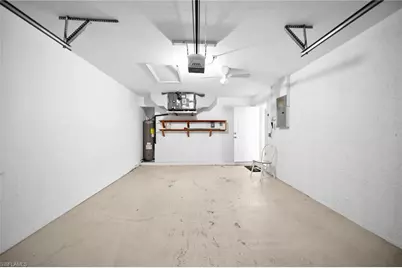 1044 SE 11th St, Cape Coral, FL 33990 - Photo 12