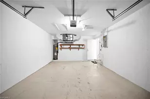 1044 SE 11th St, Cape Coral, FL 33990 - Photo 12