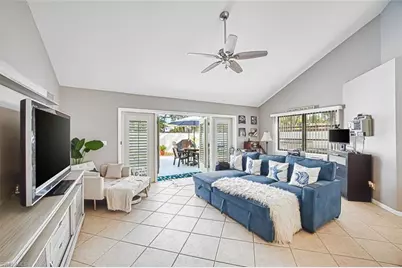 5500 Harbour Castle Dr, Fort Myers, FL 33907 - Photo 12