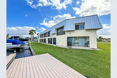 5111 Manor Ct #4, Cape Coral, FL 33904 - Photo 24