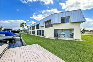 5111 Manor Ct, Cape Coral, FL 33904 - Photo 24
