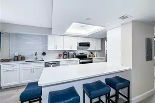 5111 Manor Ct, Cape Coral, FL 33904 - Photo 10