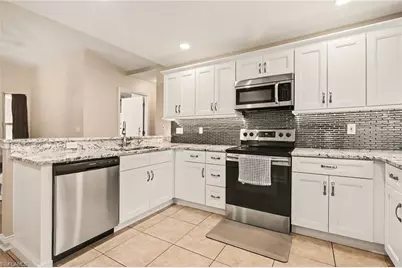 6371 Maytree Cir, Fort Myers, FL 33905 - Photo 4