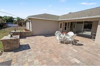 6371 Maytree Cir, Fort Myers, FL 33905 - Photo 16