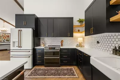 8300 Glenfinnan Cir, Fort Myers, FL 33912 - Photo 24