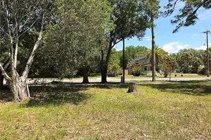 2742 Second St, Fort Myers, FL 33916 - Photo 2