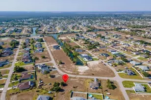 2106 NE 41st St, Cape Coral, FL 33909 - Photo 4