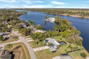 14526 Riverside Dr, Fort Myers, FL 33905 - Photo 2