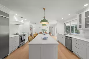 668 Anchor Dr, Sanibel, FL 33957 - Photo 6