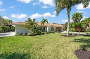 668 Anchor Dr, Sanibel, FL 33957 - Photo 4