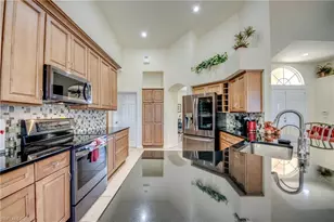 1132 SW 18th Ave, Cape Coral, FL 33991 - Photo 8