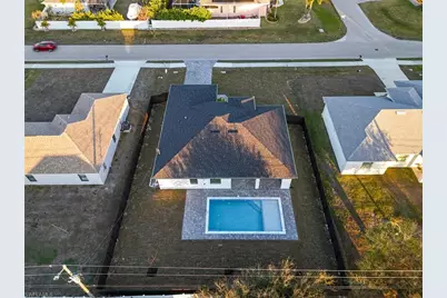 408 SW 28th Ave, Cape Coral, FL 33991 - Photo 2