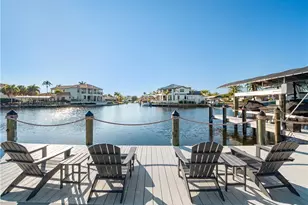 6610 Joanna Cir, Fort Myers, FL 33919 - Photo 2