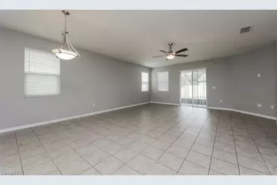4507 SE 9th Pl, Cape Coral, FL 33904 - Photo 2