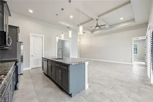 2720 Beach Pkwy W, Cape Coral, FL 33914 - Photo 18