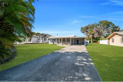 102 Crescent Lake Dr, North Fort Myers, FL 33917 - Photo 8