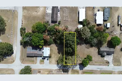 1146 Della Tobias Ave, Clewiston, FL 33440 - Photo 4