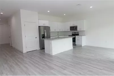 3032 W Briarwood Cir, Labelle, FL 33935 - Photo 8