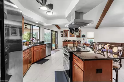 3819 SE 18th Pl, Cape Coral, FL 33904 - Photo 12