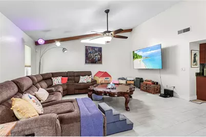 3819 SE 18th Pl, Cape Coral, FL 33904 - Photo 14