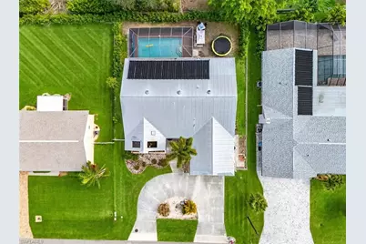 3819 SE 18th Pl, Cape Coral, FL 33904 - Photo 2