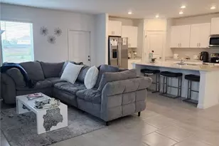 20380 Caroline Crk Pl, Lehigh Acres, FL 33974 - Photo 6