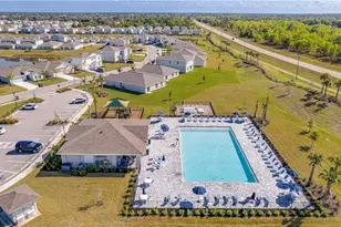 20380 Caroline Crk Pl, Lehigh Acres, FL 33974 - Photo 28