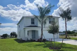 20380 Caroline Crk Pl, Lehigh Acres, FL 33974 - Photo 2