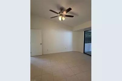 1905 NE 6th St, Cape Coral, FL 33909 - Photo 8