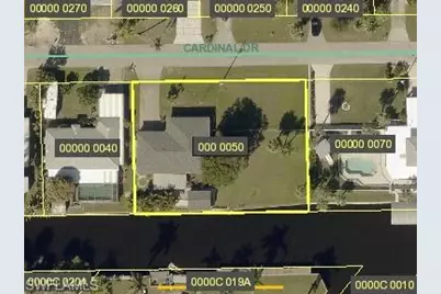 72 Cardinal Dr, North Fort Myers, FL 33917 - Photo 4