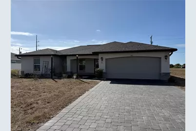 910 NW 8th Ter, Cape Coral, FL 33993 - Photo 1