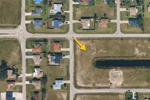 1327 NE 17th Ave, Cape Coral, FL 33909 - Photo 1