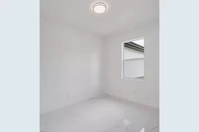 6038 Houston Ave, Fort Myers, FL 33905 - Photo 8