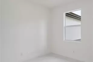 6038 Houston Ave, Fort Myers, FL 33905 - Photo 8