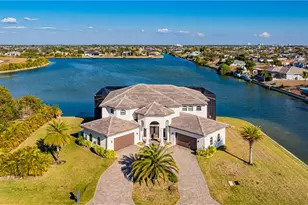 2003 NE 10th Pl, Cape Coral, FL 33909 - Photo 50