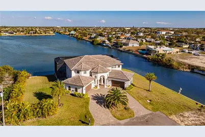 2003 NE 10th Pl, Cape Coral, FL 33909 - Photo 48