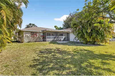 2314 SE 13th St, Cape Coral, FL 33990 - Photo 28