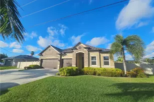 1919 SW 26th Terrace, Cape Coral, FL 33914 - Photo 4