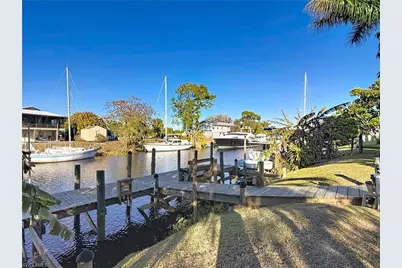 1071 Schooner Ln, Moore Haven, FL 33471 - Photo 32