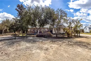 22800 N River Rd, Alva, FL 33920 - Photo 2