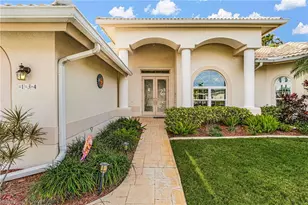 134 SW 46th Terrace, Cape Coral, FL 33914 - Photo 6