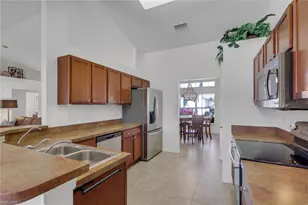 5419 SW 26th Ave, Cape Coral, FL 33914 - Photo 8