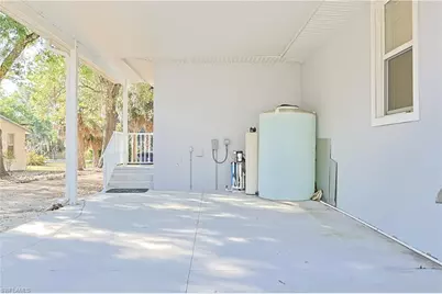 21531 Pearl St, Alva, FL 33920 - Photo 36