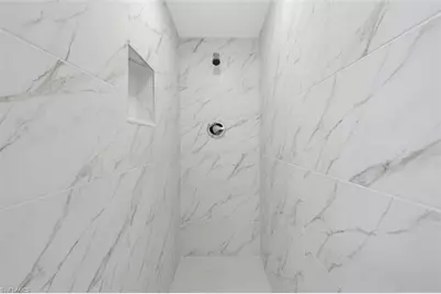 13171 Whitehaven Ln #223, Fort Myers, FL 33966 - Photo 12