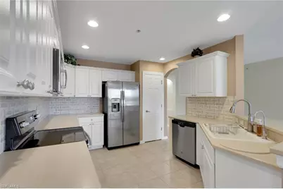 13064 Pennington Pl #102, Fort Myers, FL 33913 - Photo 10