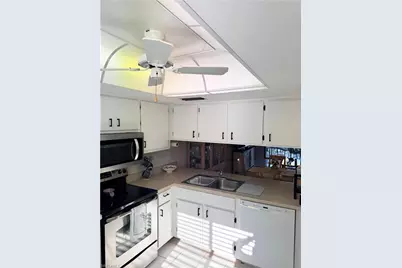 11220 Caravel Cir #304, Fort Myers, FL 33908 - Photo 12